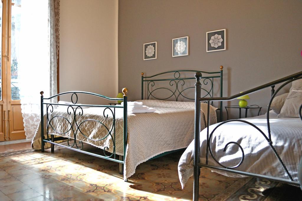 Residenza Di Maggio Bed and Breakfast Παλέρμο Δωμάτιο φωτογραφία